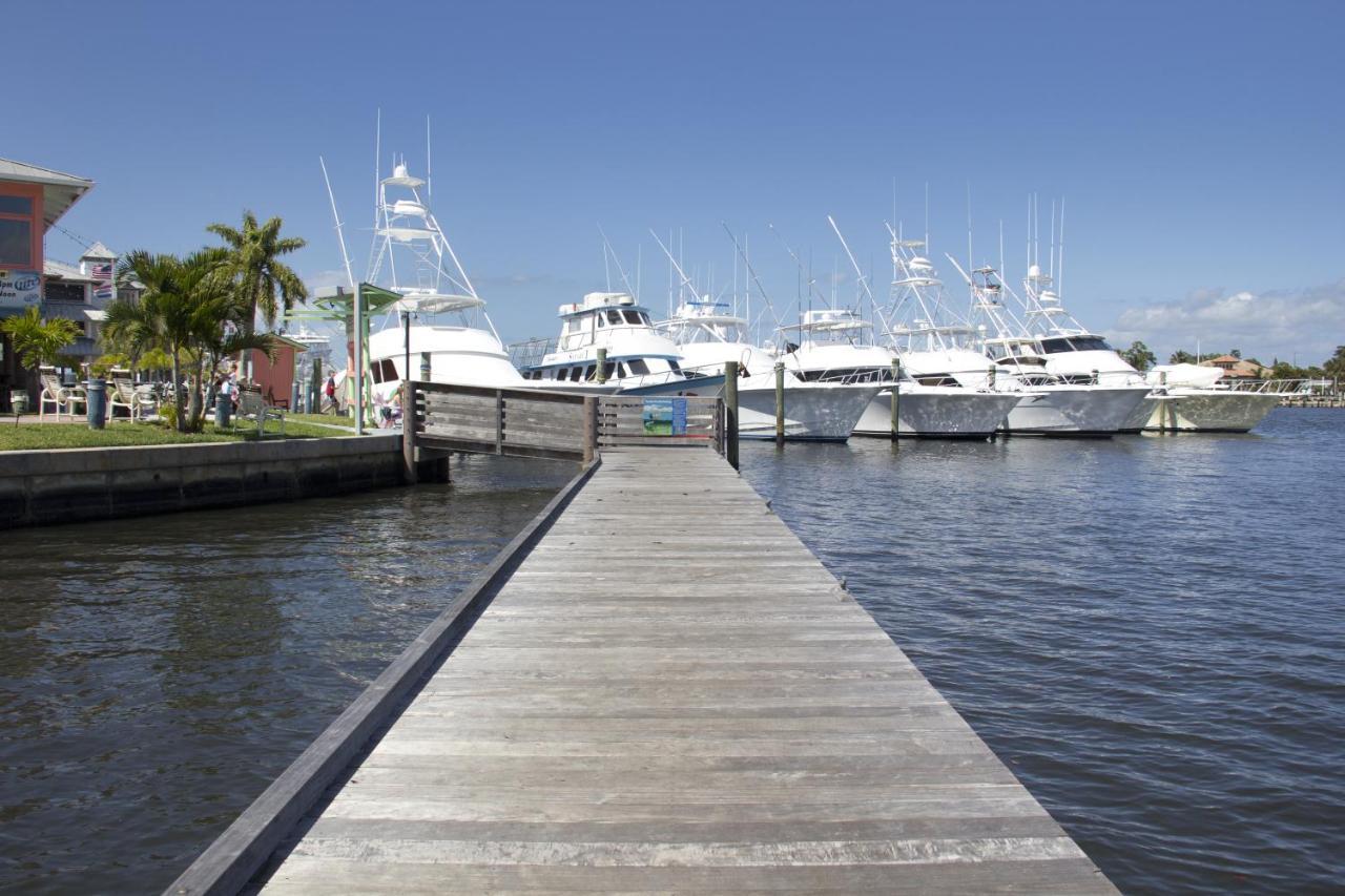 Pirate'S Cove Resort And Marina - Стюарт Екстер'єр фото